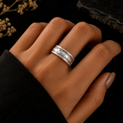 925 Sterling Silver Hammered Spinner Ring